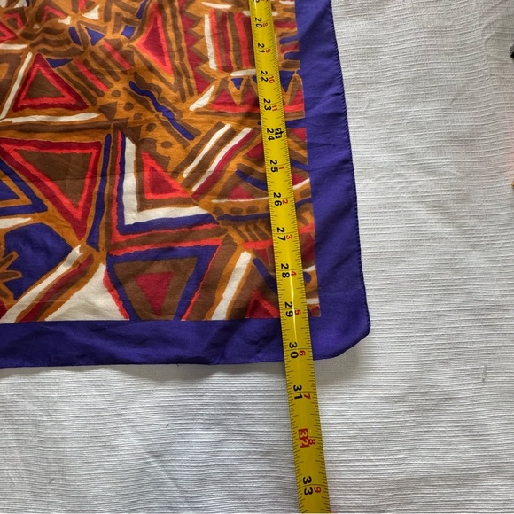 Colorful Geometric Pattern Scarf - Picture 3 of 4